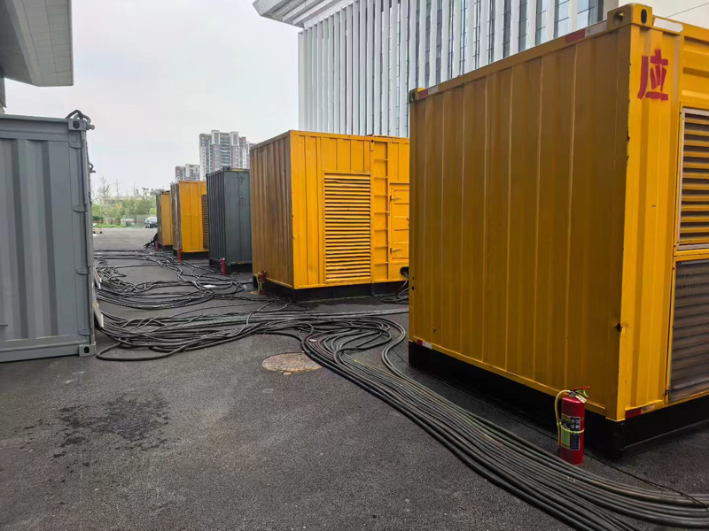 二连浩特柴油发电机组冬季保养有哪些注意事项？